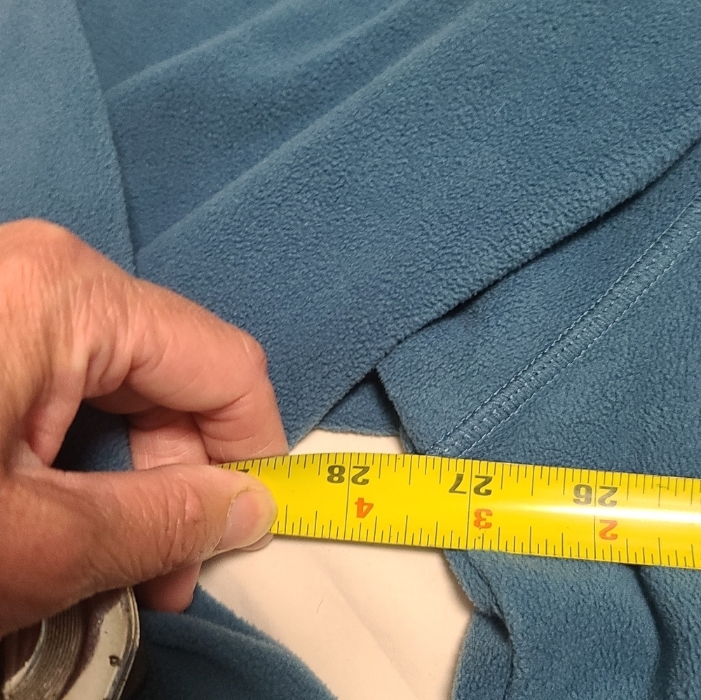 Blue fleece pullover - Picture 7 of 8